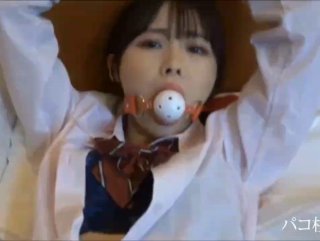三个人弄得我走不了路晚上后入禁止内容骚货女友—可换原创视频{（露脸，有声，近景）}